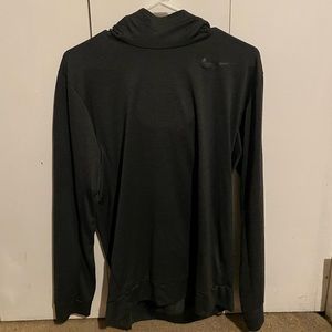 Nike performance Dri fit hoodie men’s medium